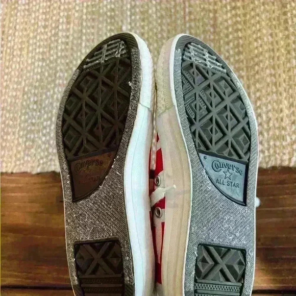 Converse rare limited edition size 2.5 high tops red & white chuck all star - Picture 6 of 7